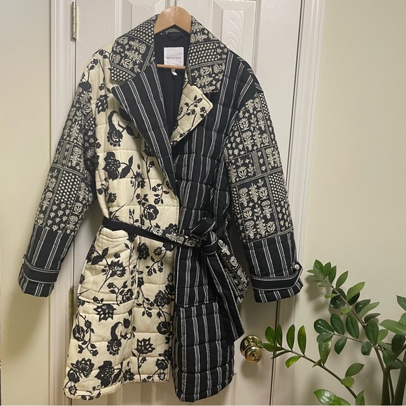 Avec Les Filles Quilted Robe Coat in a black and cream patch work L - Picture 3 of 10